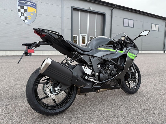 Kawasaki ZX-6R - KÖP ONLINE 3 of 12