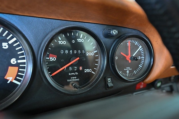 Porsche 911 19 of 19