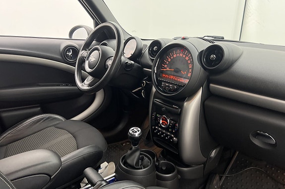 MINI Countryman C 23 of 25