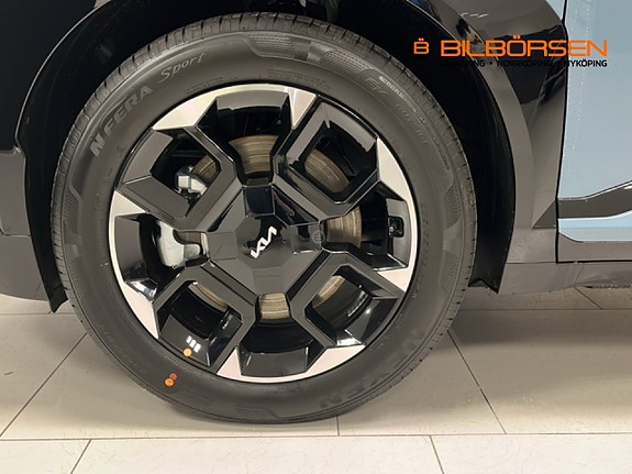 Kia EV5 18 of 18