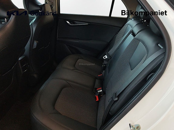 Kia Niro 9 of 15