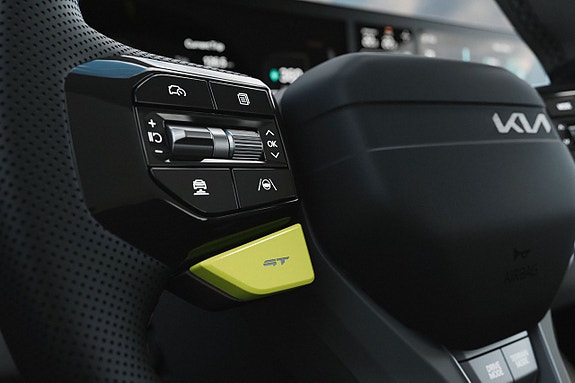 Kia EV9 15 of 16