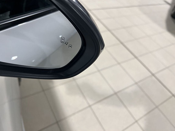 Toyota Corolla 20 of 29