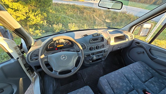 Mercedes-Benz Sprinter 313 8 of 10