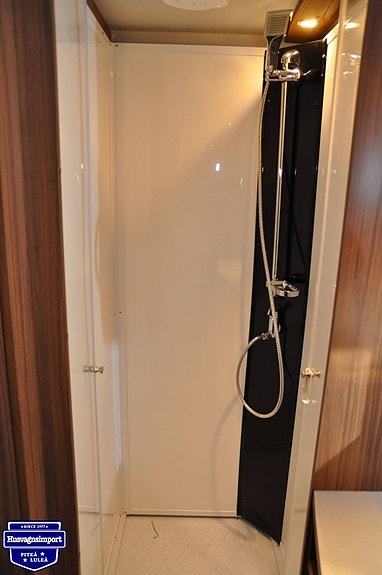 Polar 650 TR LB Selected Mover / Långbädd / Badrum med dusch 15 of 21
