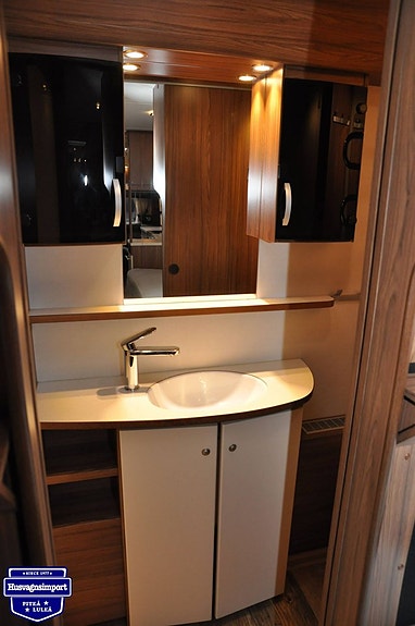 Polar 650 TR LB Selected Mover / Långbädd / Badrum med dusch 16 of 21