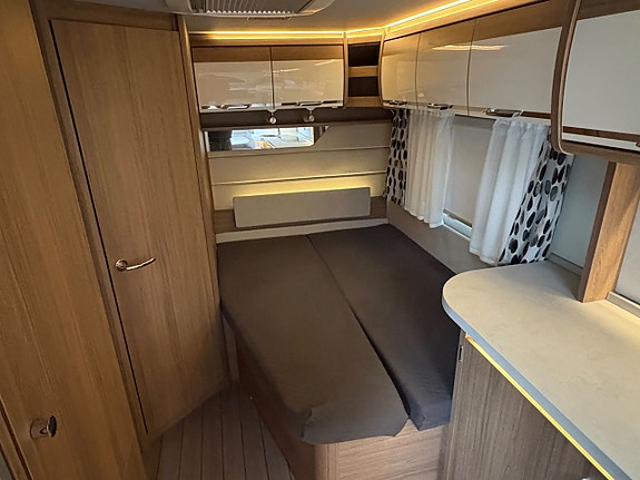 Knaus 580 UF Scandinavian Selection*HÖSTKAMPANJ* 16 of 21