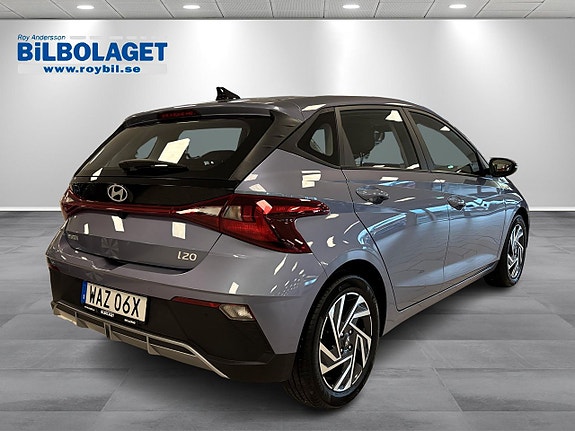 Hyundai i20 3 of 5