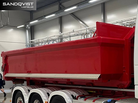 SCHAKTFLAK 13M3 FÖR TRIDEM LASTVÄXLARE