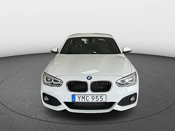 BMW 118d 8 of 20