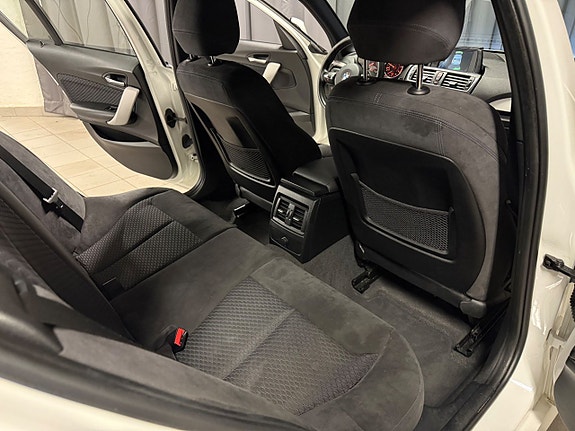 BMW 118d 18 of 20