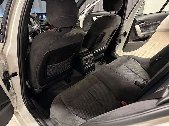 BMW 118d 16 of 20