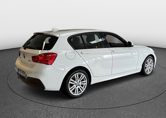 BMW 118d 5 of 20