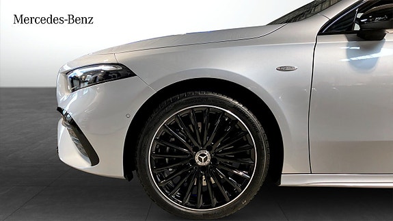 Mercedes-Benz A250 e 9 of 11