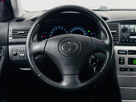 Toyota Corolla 15 of 17
