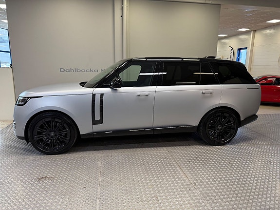 Land Rover Range Rover 4 of 5