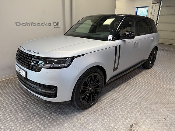 Land Rover Range Rover 2 of 5
