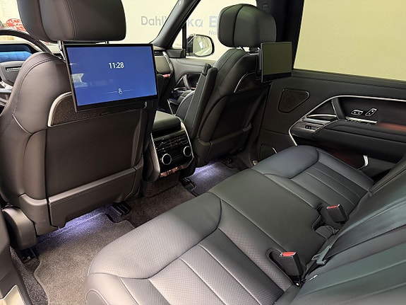 Land Rover Range Rover 14 of 16