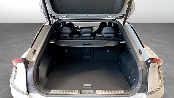 Kia EV6 10 of 23