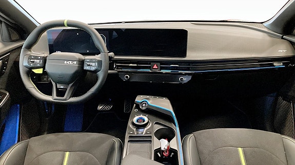 Kia EV6 4 of 23
