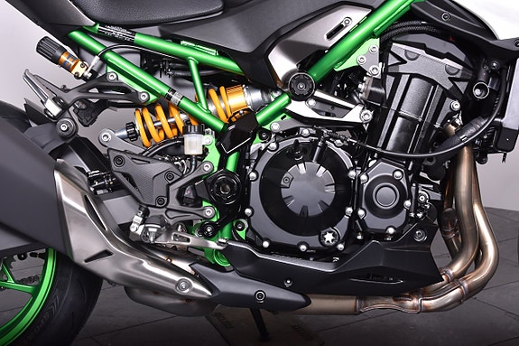 Kawasaki Z900 SE Beställnings MC,  Bike Trollhättan 10 of 26
