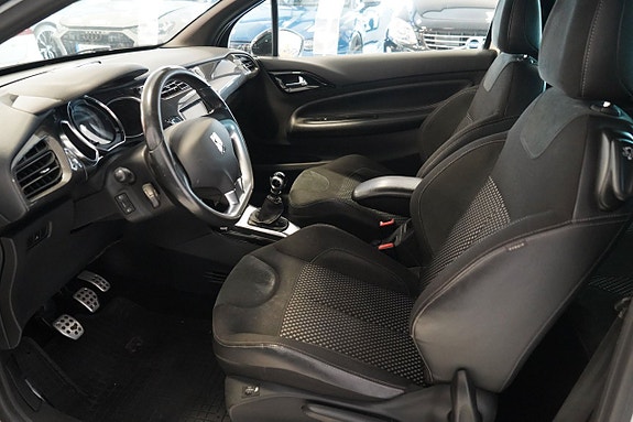 Citroen DS3 6 of 12