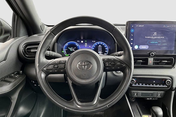 Toyota Yaris 11 of 12