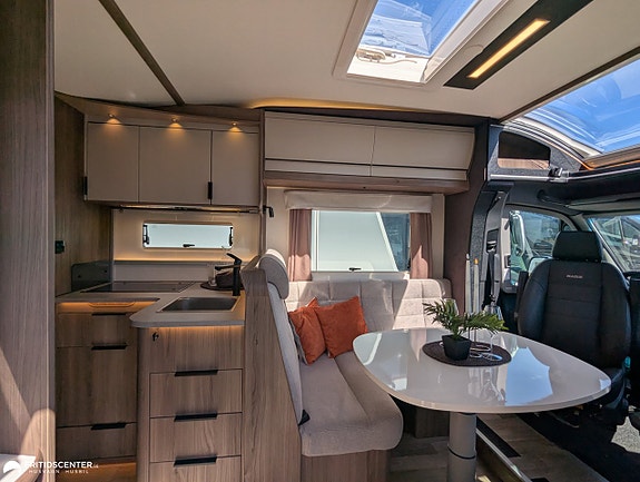 Kabe Travel Master Novum 750 LXL *B-kort / Mercedes/ Åretrunt komfort 9 of 21