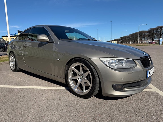 BMW 325i 6 of 19