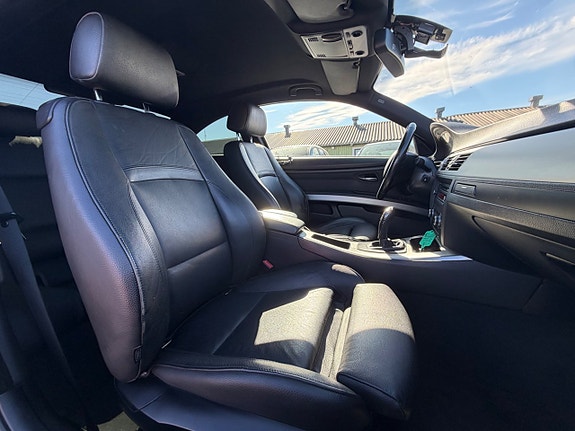 BMW 325i 11 of 19