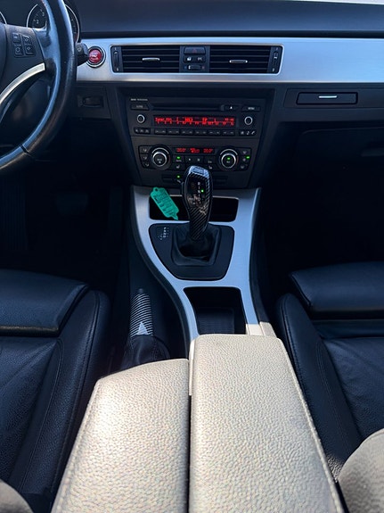 BMW 325i 18 of 19