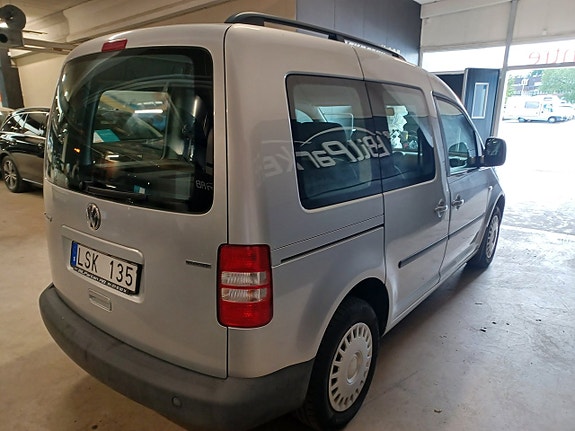 Volkswagen Caddy 7 of 15