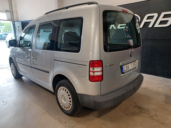 Volkswagen Caddy 5 of 5