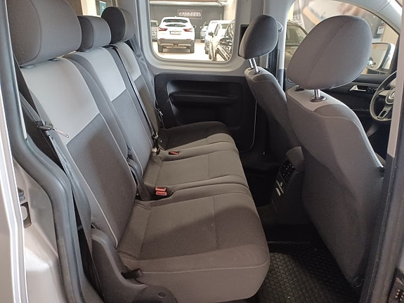 Volkswagen Caddy 9 of 15