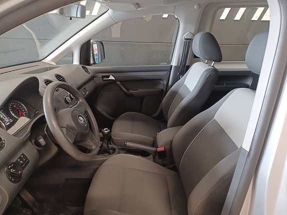 Volkswagen Caddy 11 of 15