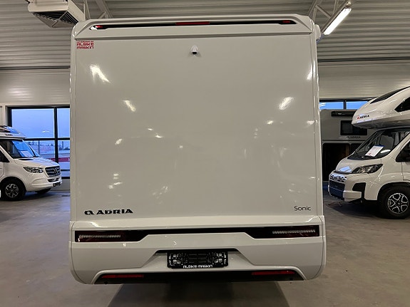Adria Sonic 700 SL / Automat 180hk / ALDE / Taksäng 3 of 25