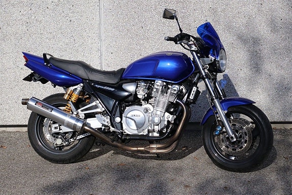 Yamaha XJR