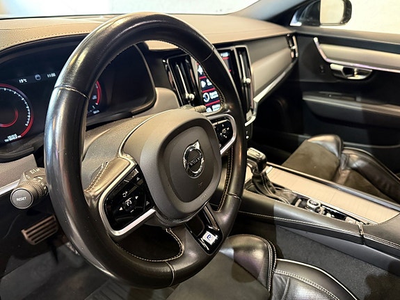 Volvo V90 12 of 15