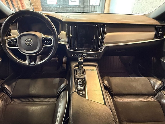 Volvo V90 10 of 15