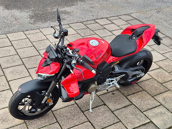 Ducati Streetfighter V4 SUPERERBJUDANDE 5 of 9