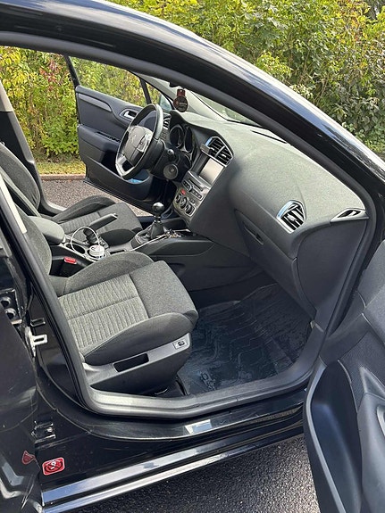 Citroen C4 2 of 5