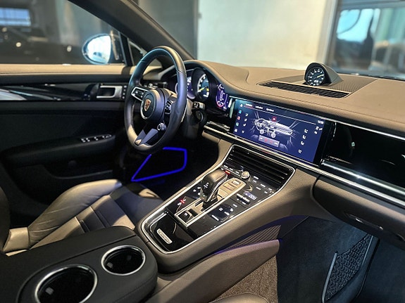 Porsche Panamera 4S 5 of 5