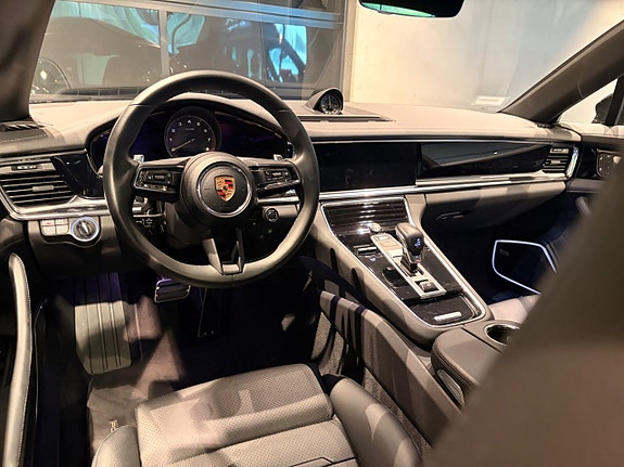 Porsche Panamera 4S 17 of 20