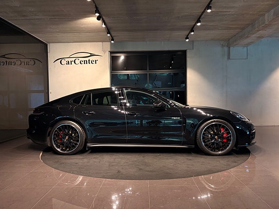 Porsche Panamera 4S 10 of 20