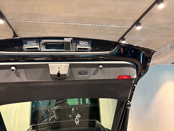 Porsche Panamera 4S 15 of 20