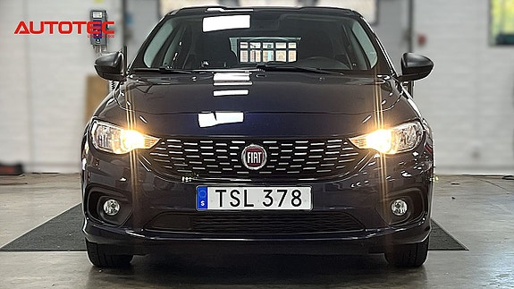 Fiat Tipo 2 of 5