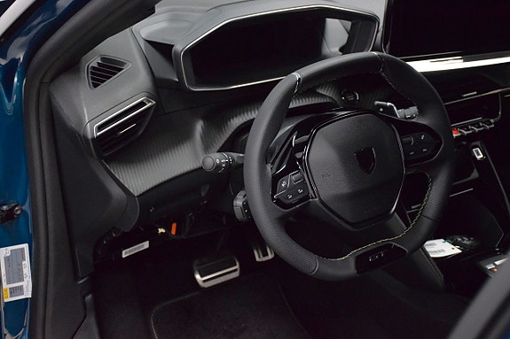 Peugeot 2008 13 of 23