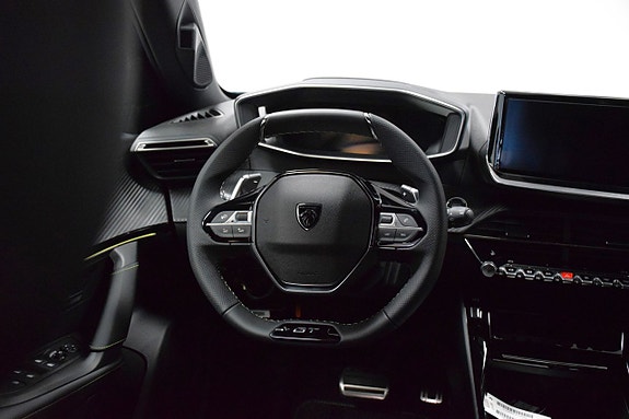 Peugeot 2008 5 of 5