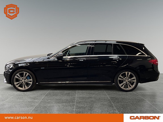 Mercedes-Benz C350 3 of 5