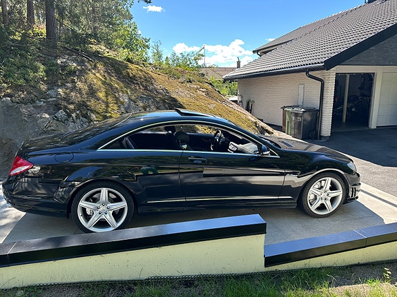 Mercedes-Benz CL63 8 of 14
